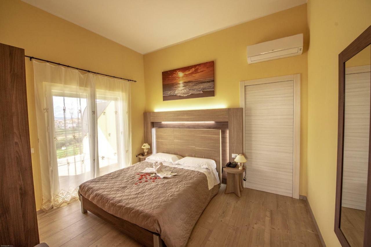 Cataleya Resort & Spa Notaresco Экстерьер фото